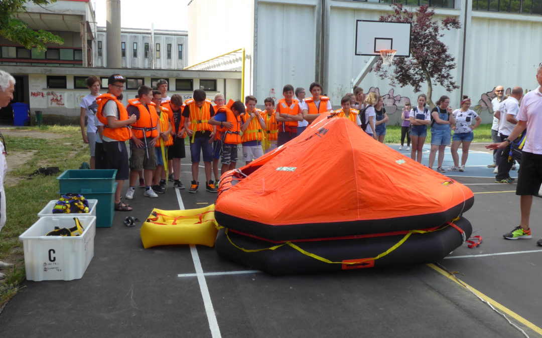 Il Centro Soccorso Sub incontra gli studenti della scuola Arfelli di Cesenatico